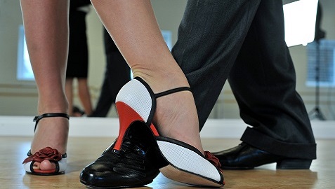 pies bailarines de tango